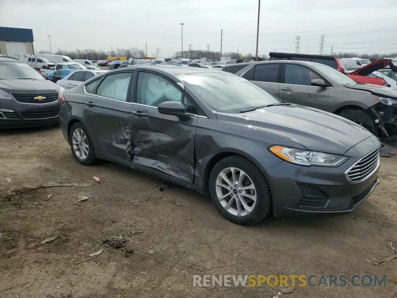 4 Photograph of a damaged car 3FA6P0HD7LR227693 FORD FUSION 2020