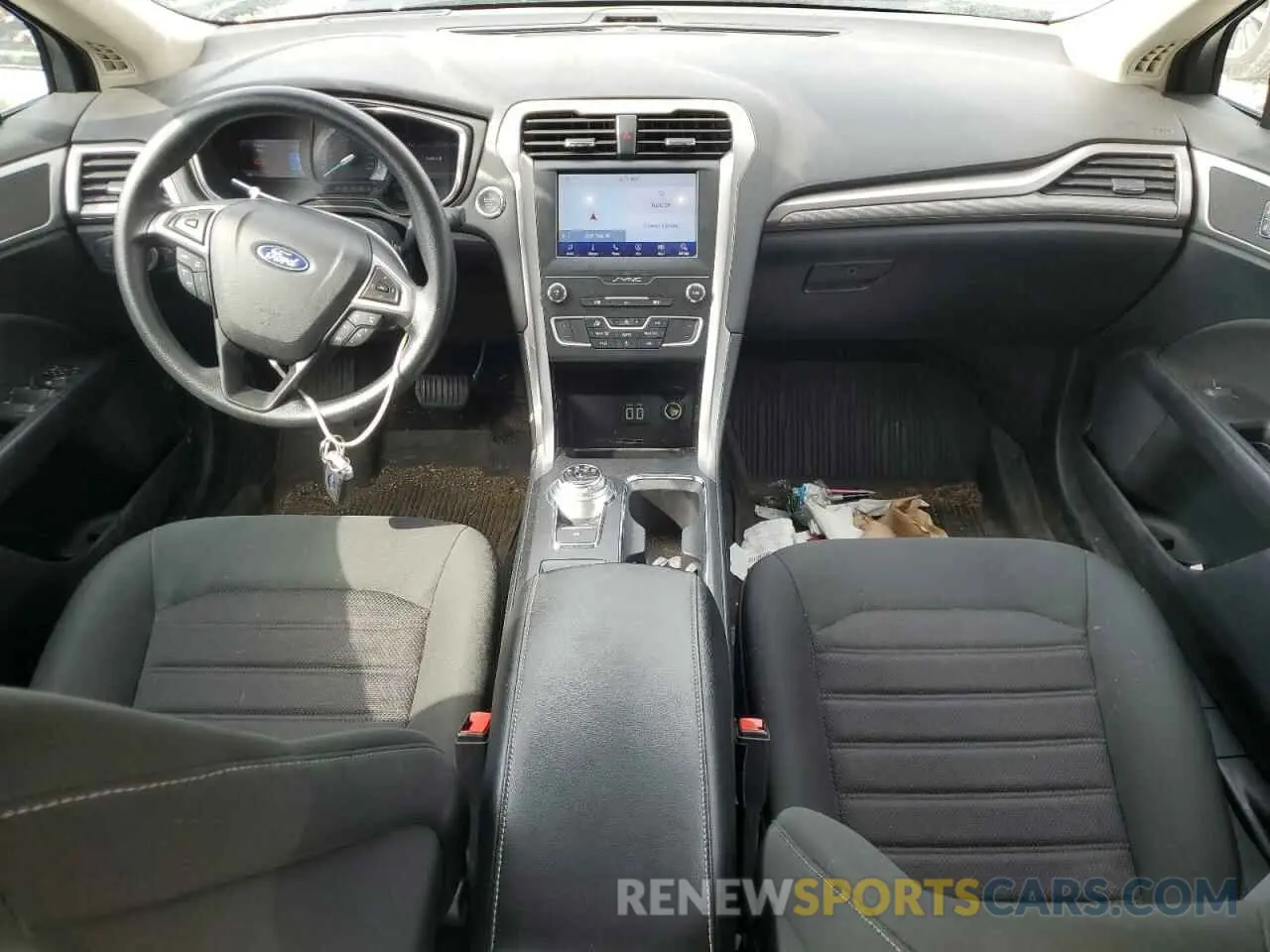 8 Photograph of a damaged car 3FA6P0HD7LR229900 FORD FUSION 2020