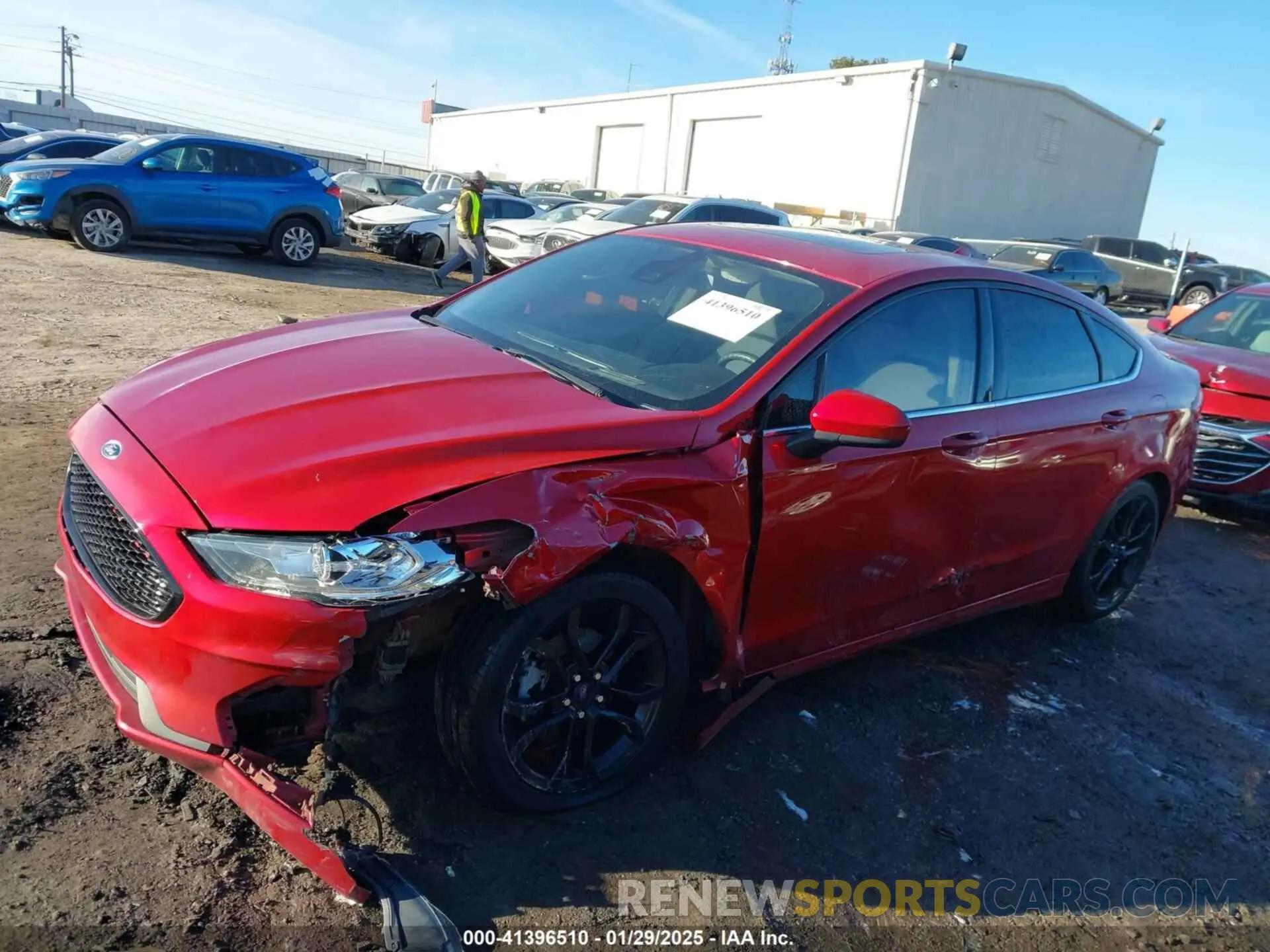 14 Photograph of a damaged car 3FA6P0HD7LR230917 FORD FUSION 2020