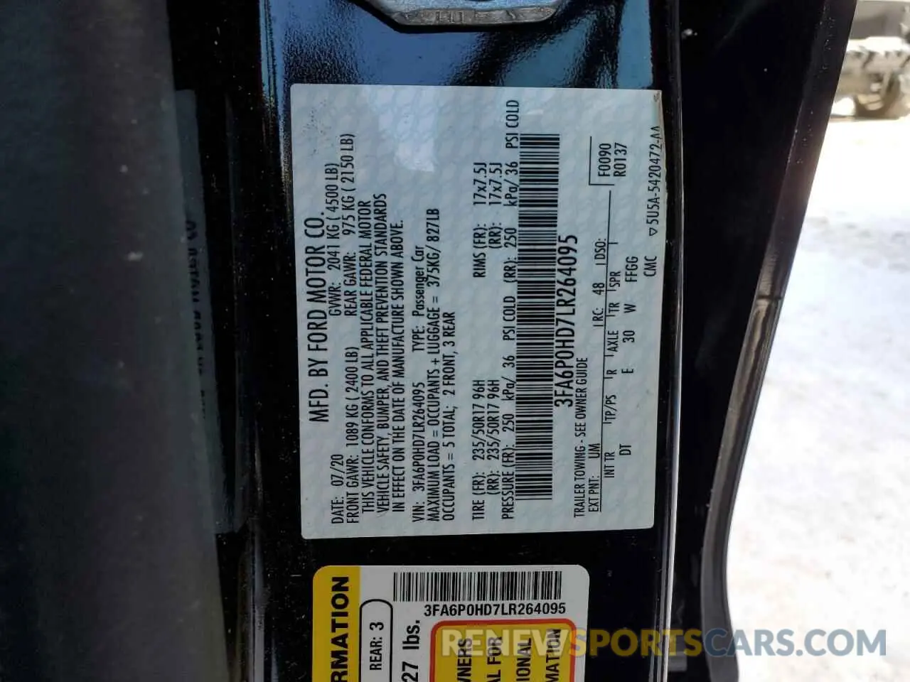 12 Photograph of a damaged car 3FA6P0HD7LR264095 FORD FUSION 2020