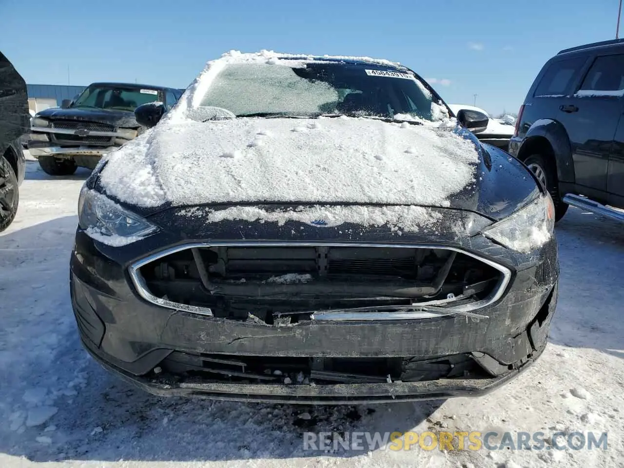 5 Photograph of a damaged car 3FA6P0HD7LR264095 FORD FUSION 2020