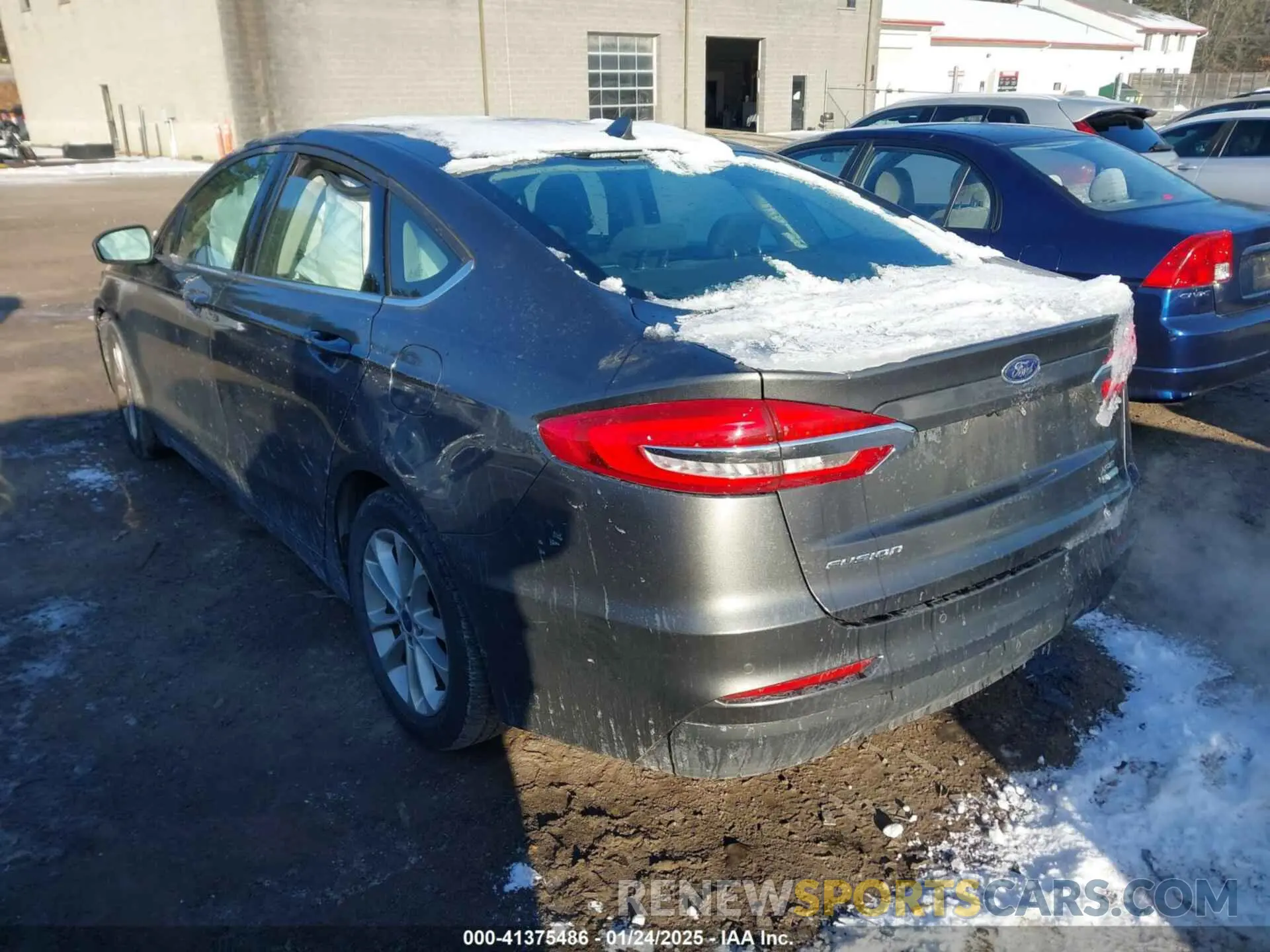3 Photograph of a damaged car 3FA6P0HD8LR100791 FORD FUSION 2020