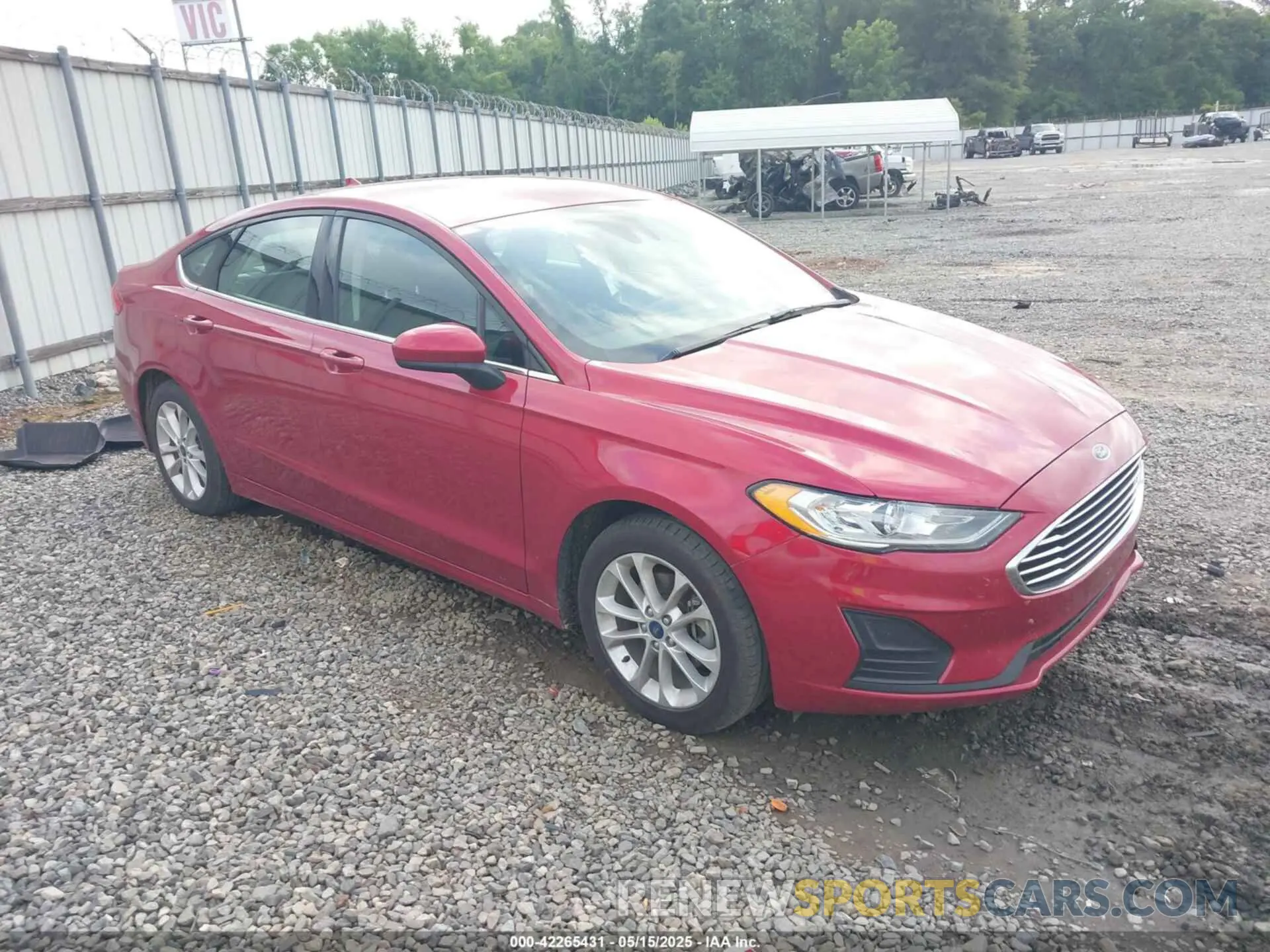 1 Photograph of a damaged car 3FA6P0HD8LR107403 FORD FUSION 2020