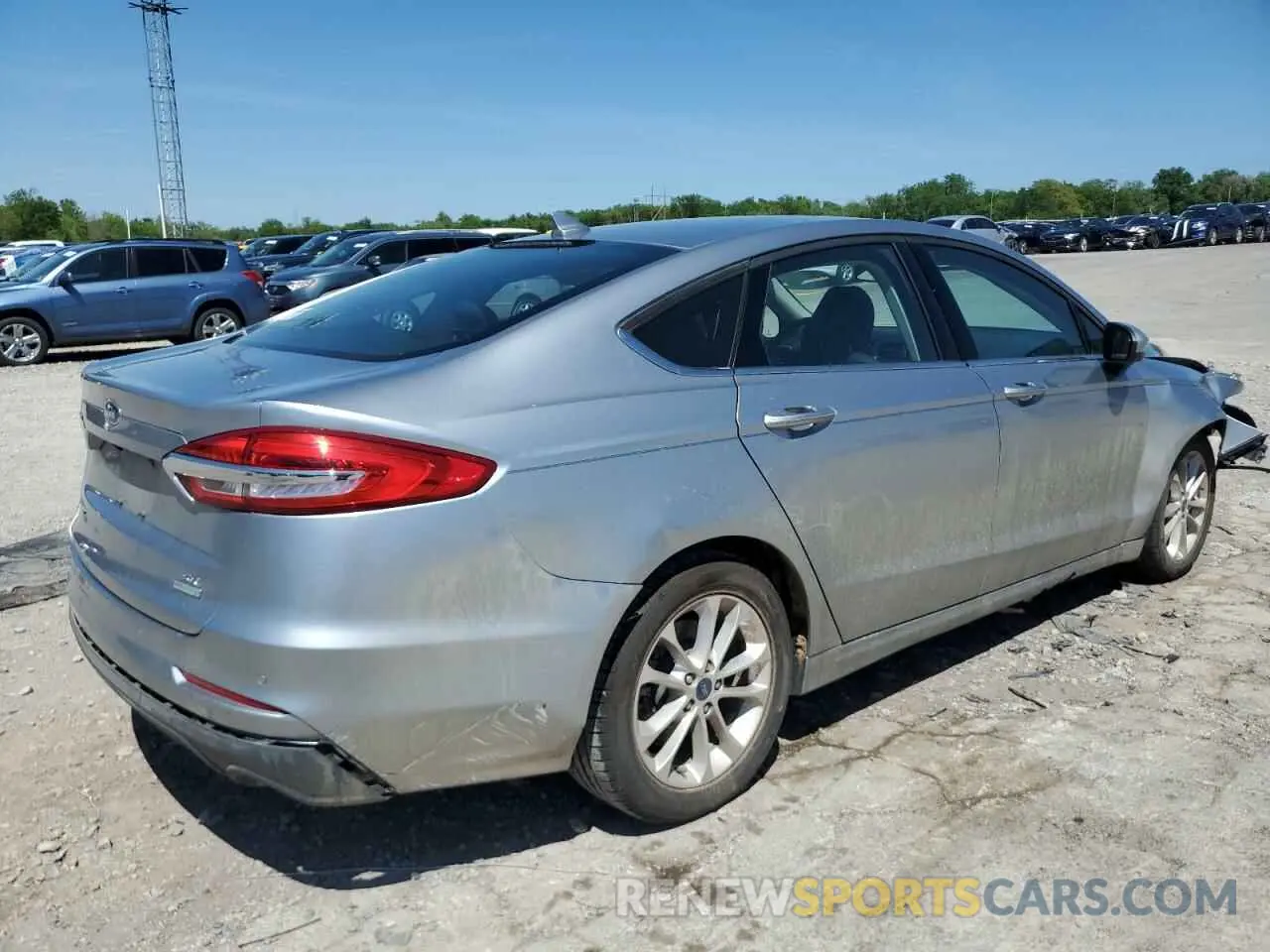 3 Photograph of a damaged car 3FA6P0HD8LR111385 FORD FUSION 2020