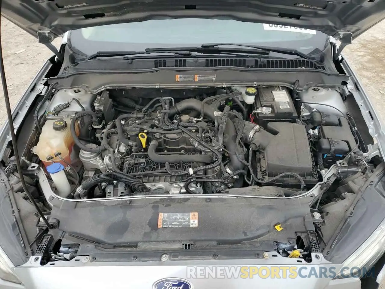 13 Photograph of a damaged car 3FA6P0HD8LR124038 FORD FUSION 2020