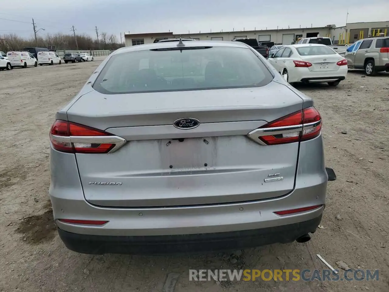 6 Photograph of a damaged car 3FA6P0HD8LR124038 FORD FUSION 2020