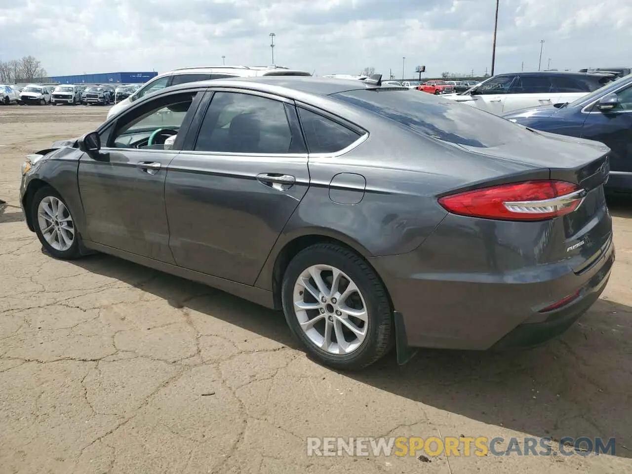2 Photograph of a damaged car 3FA6P0HD8LR124590 FORD FUSION 2020