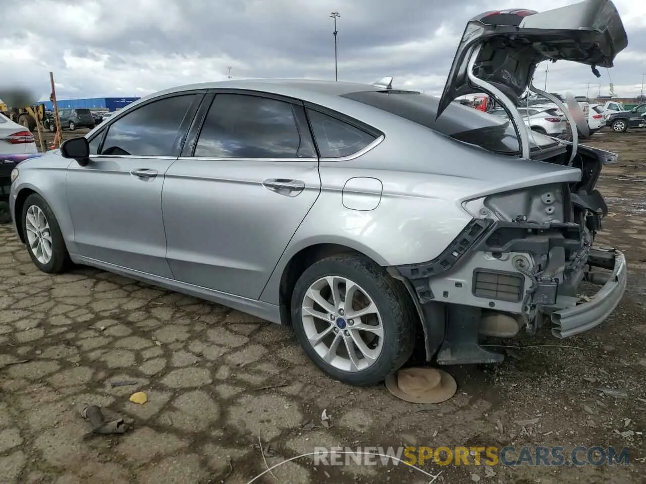 2 Photograph of a damaged car 3FA6P0HD8LR125402 FORD FUSION 2020