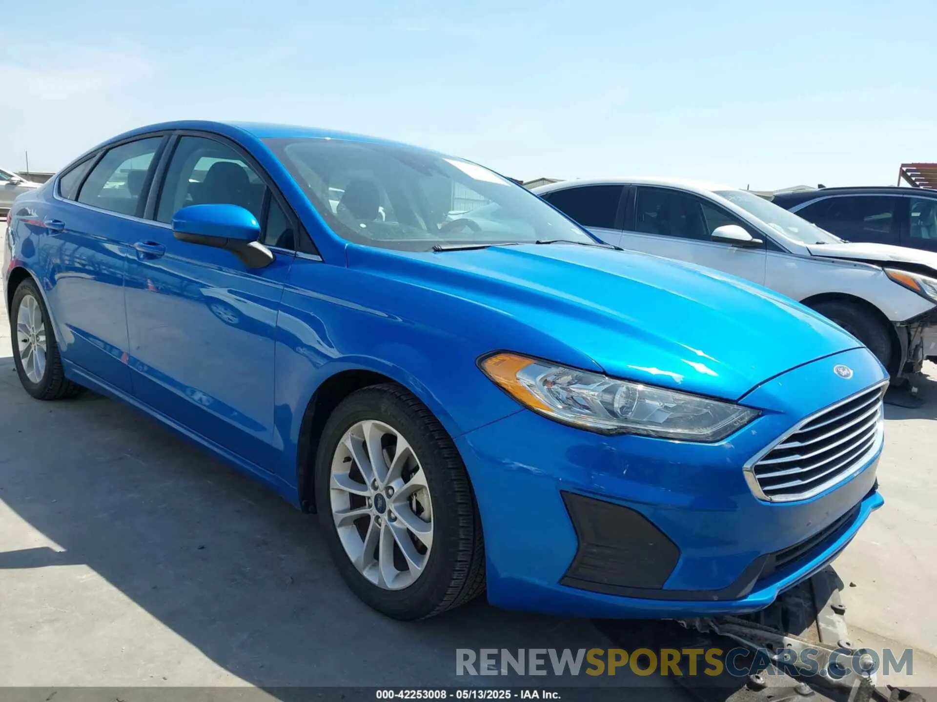 1 Photograph of a damaged car 3FA6P0HD8LR135668 FORD FUSION 2020