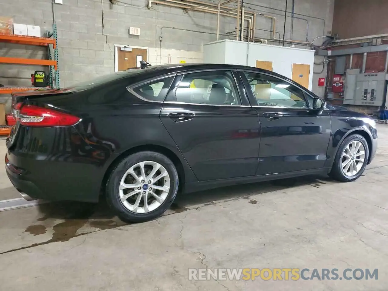 3 Photograph of a damaged car 3FA6P0HD8LR159548 FORD FUSION 2020