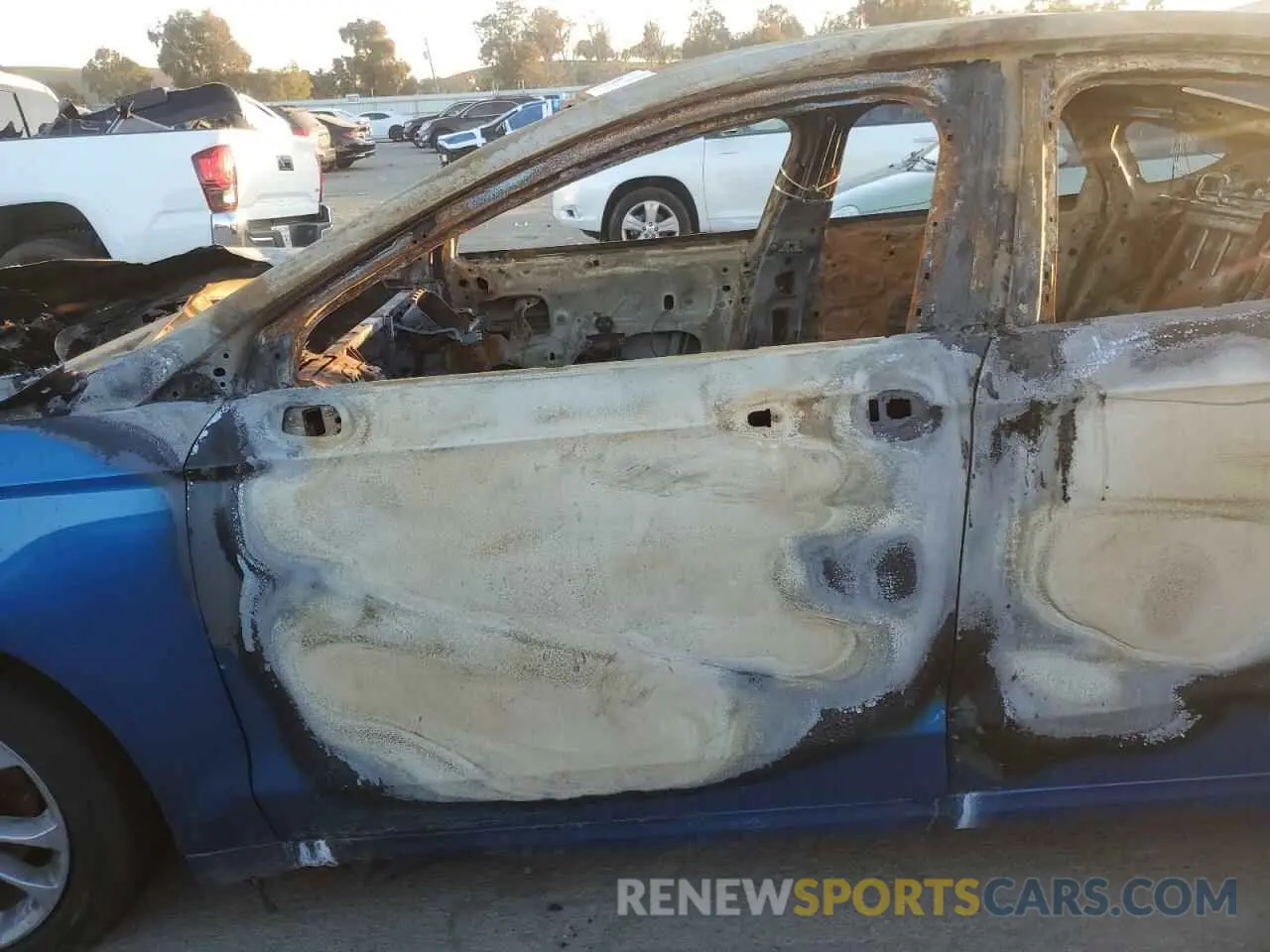 7 Photograph of a damaged car 3FA6P0HD8LR202396 FORD FUSION 2020