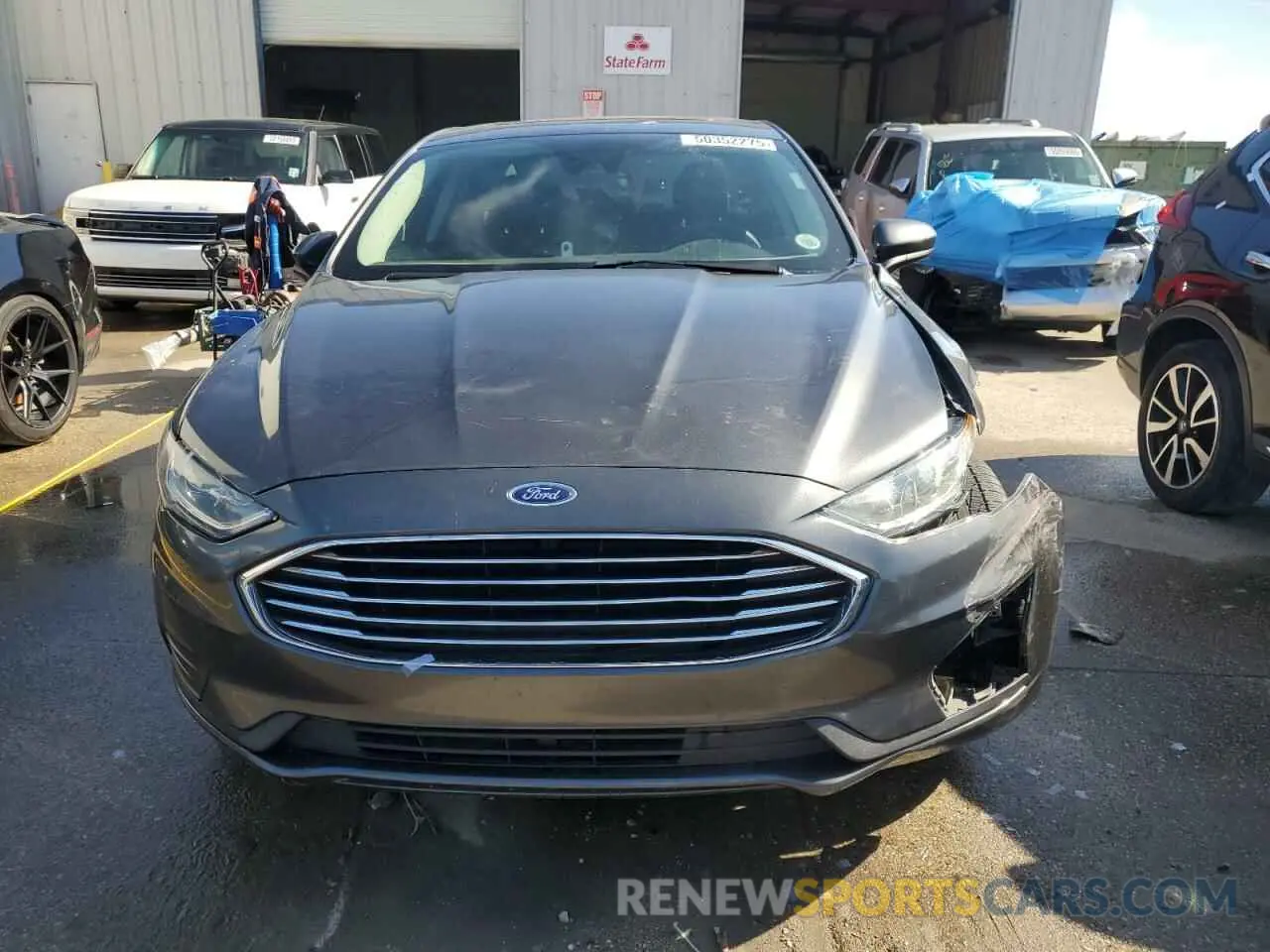 5 Photograph of a damaged car 3FA6P0HD8LR218002 FORD FUSION 2020