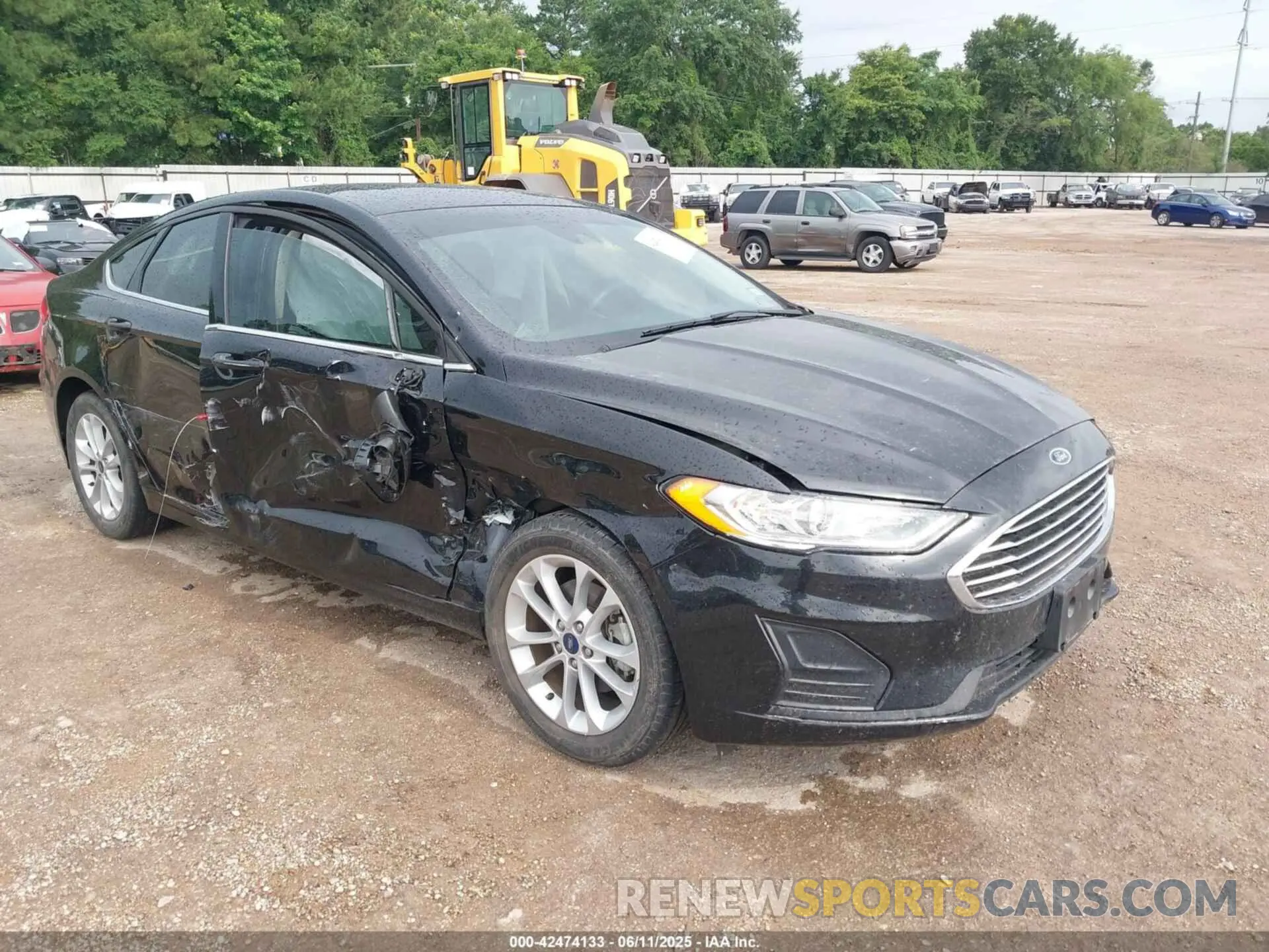 1 Photograph of a damaged car 3FA6P0HD8LR225659 FORD FUSION 2020