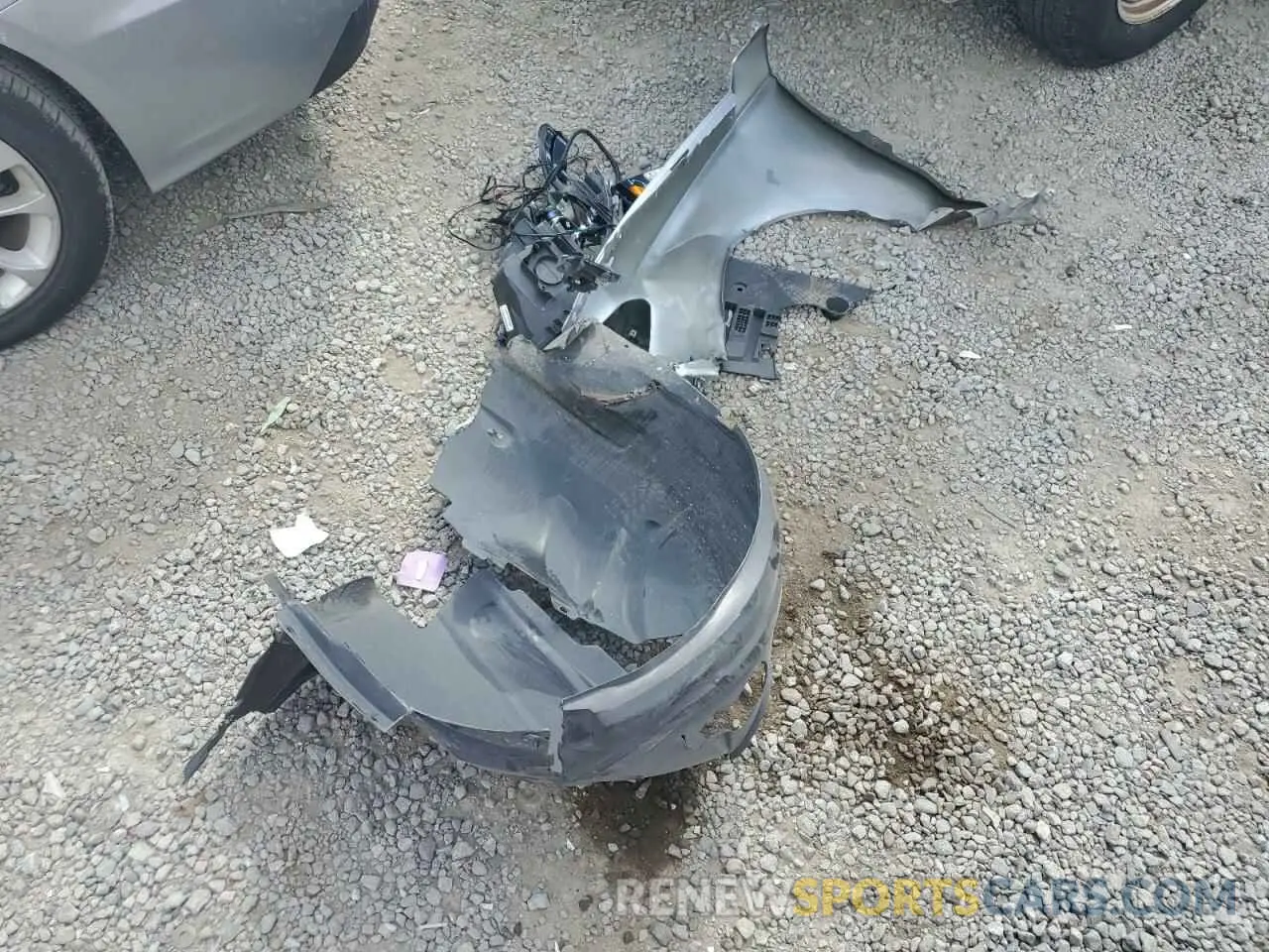 12 Photograph of a damaged car 3FA6P0HD8LR229680 FORD FUSION 2020