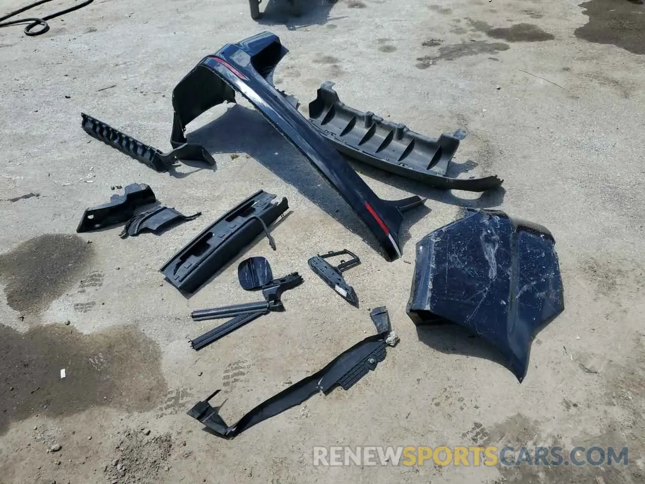 12 Photograph of a damaged car 3FA6P0HD8LR251355 FORD FUSION 2020