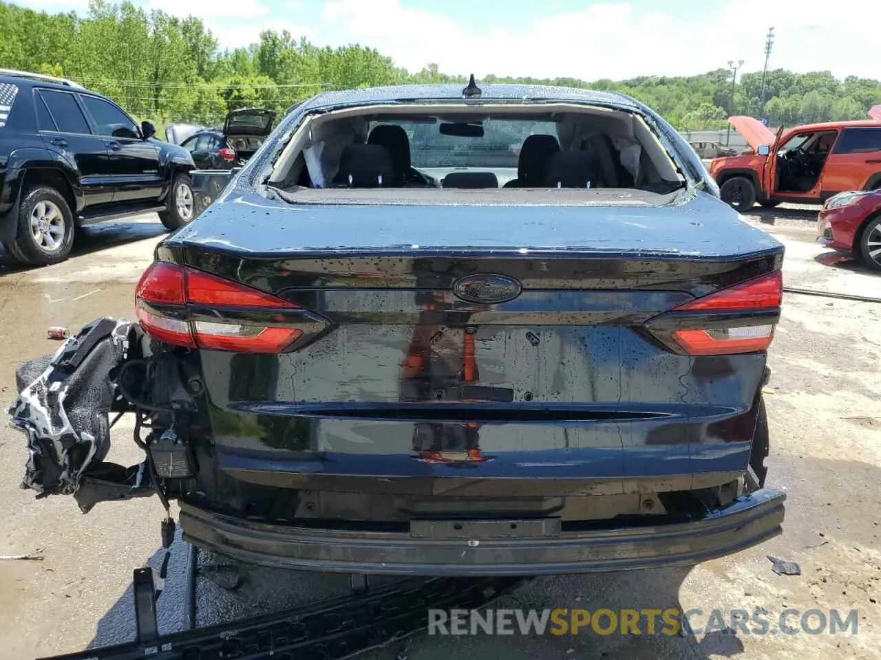 6 Photograph of a damaged car 3FA6P0HD8LR251355 FORD FUSION 2020