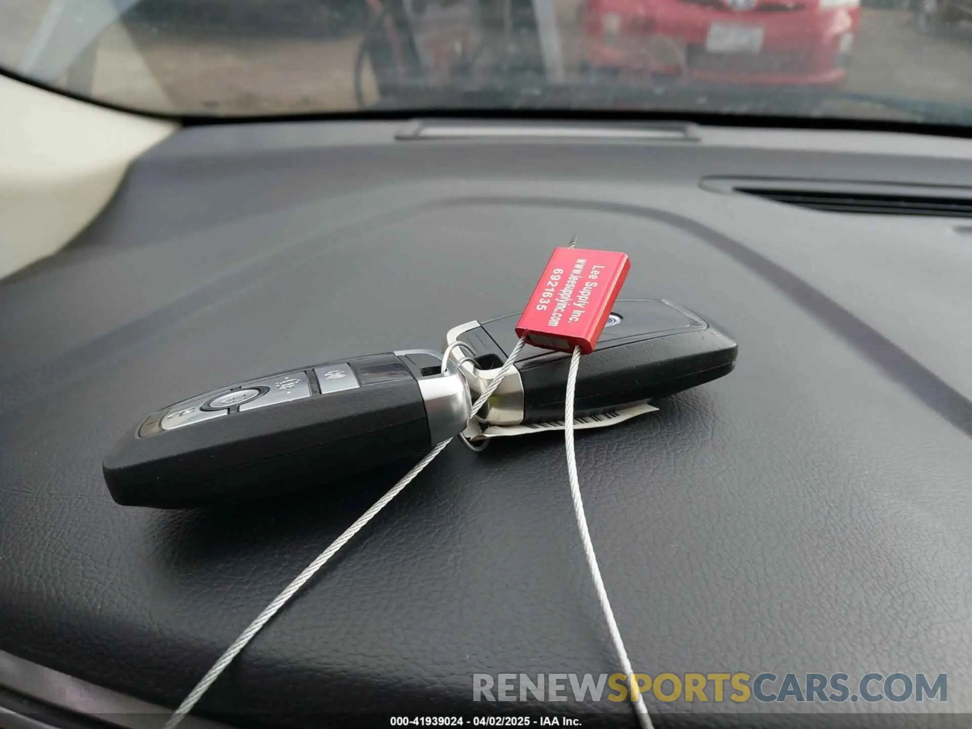 11 Photograph of a damaged car 3FA6P0HD8LR257138 FORD FUSION 2020