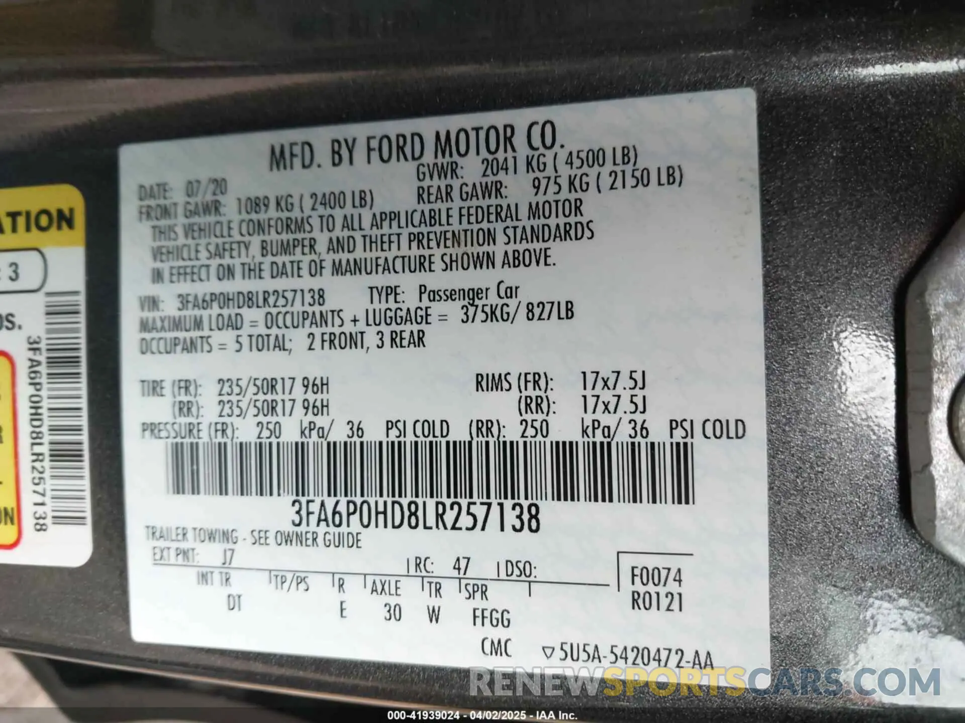 9 Photograph of a damaged car 3FA6P0HD8LR257138 FORD FUSION 2020