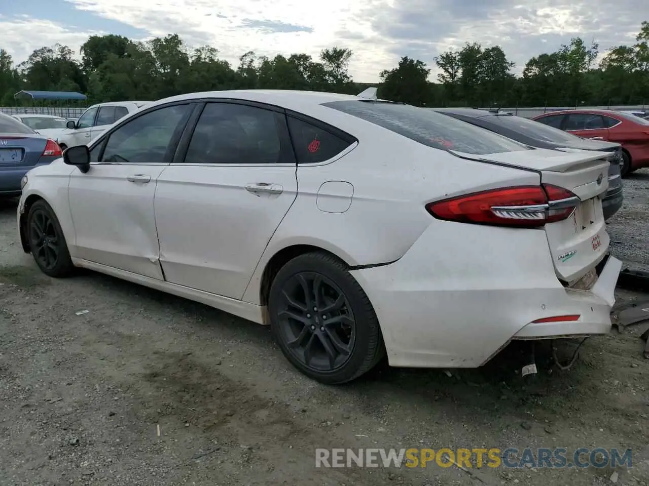 2 Photograph of a damaged car 3FA6P0HD8LR259391 FORD FUSION 2020