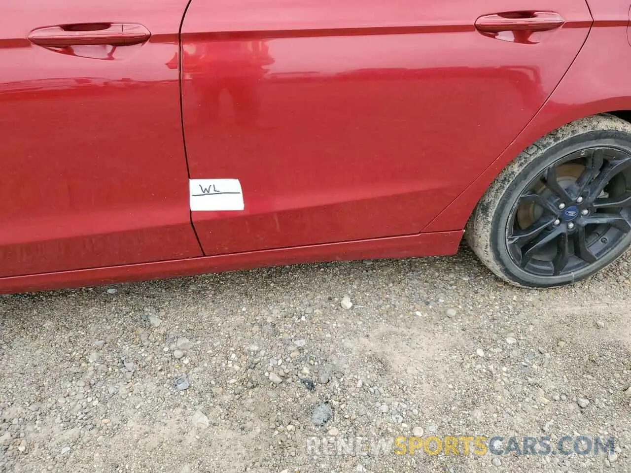 12 Photograph of a damaged car 3FA6P0HD9LR111766 FORD FUSION 2020