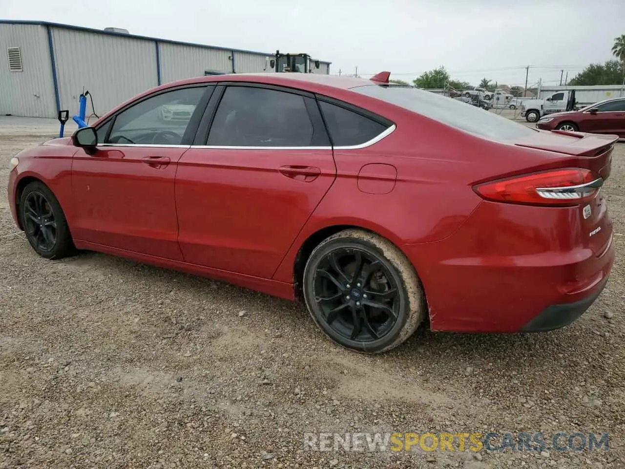 2 Photograph of a damaged car 3FA6P0HD9LR111766 FORD FUSION 2020