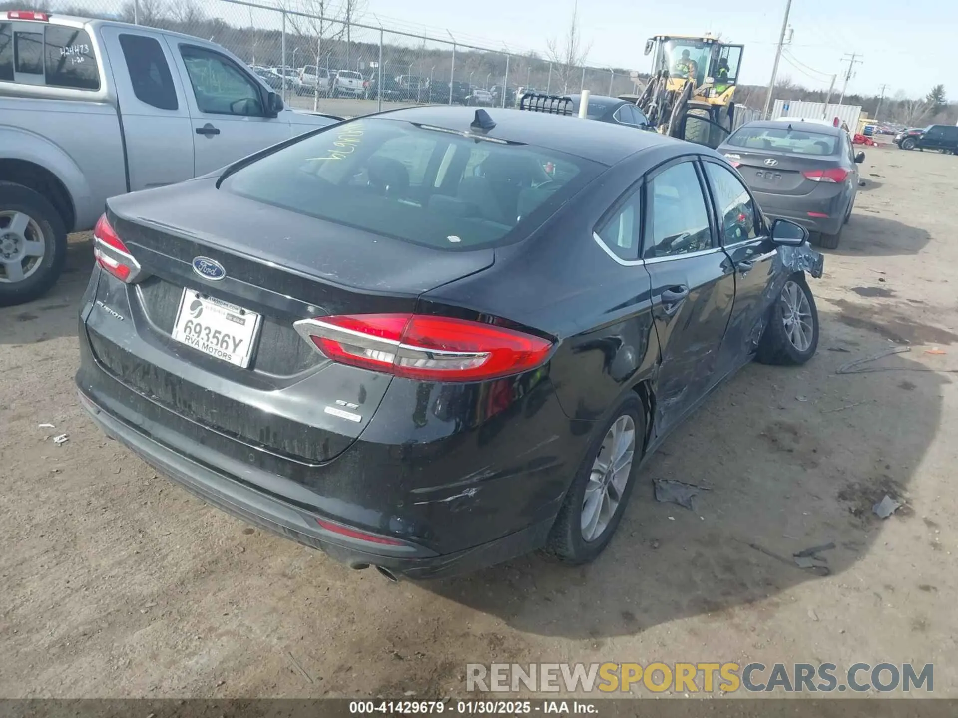 4 Photograph of a damaged car 3FA6P0HD9LR160241 FORD FUSION 2020