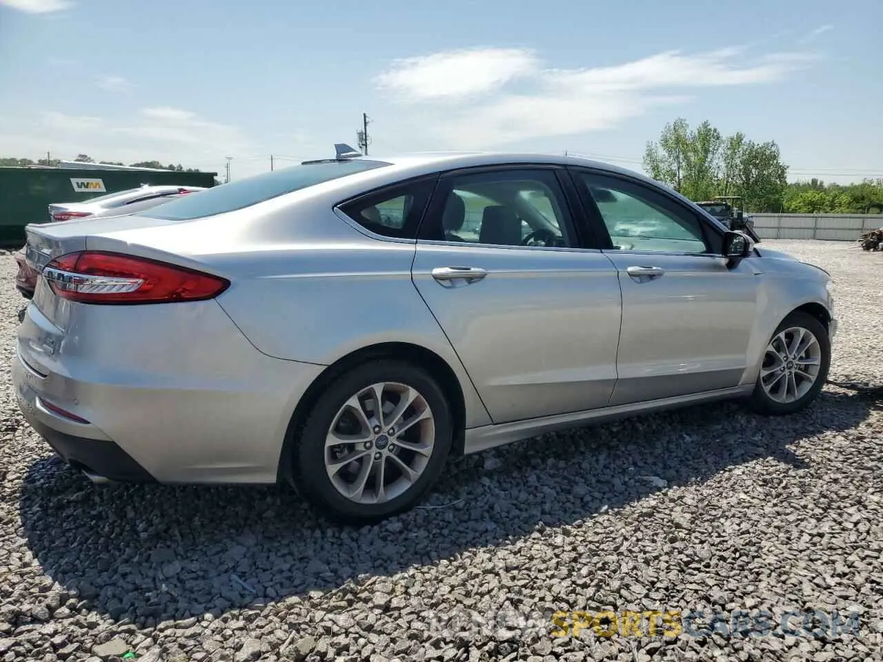 3 Photograph of a damaged car 3FA6P0HD9LR160806 FORD FUSION 2020