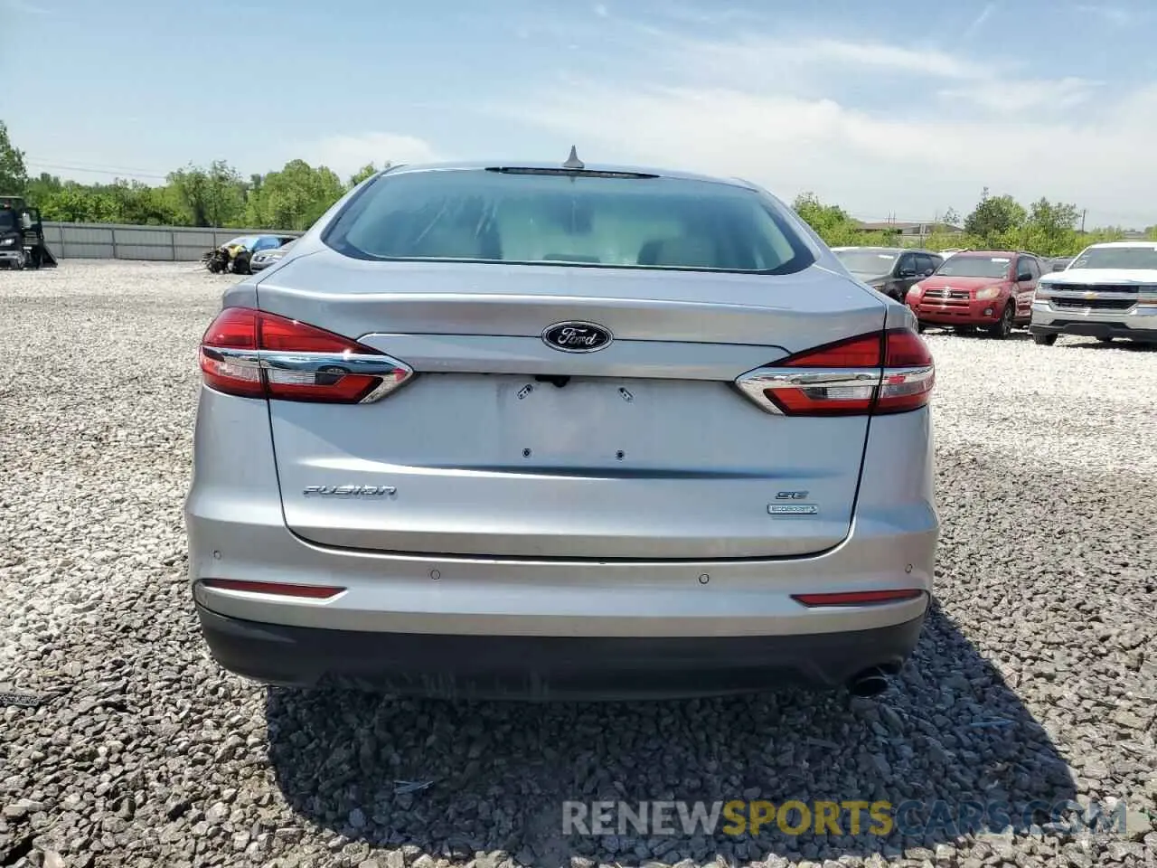 6 Photograph of a damaged car 3FA6P0HD9LR160806 FORD FUSION 2020
