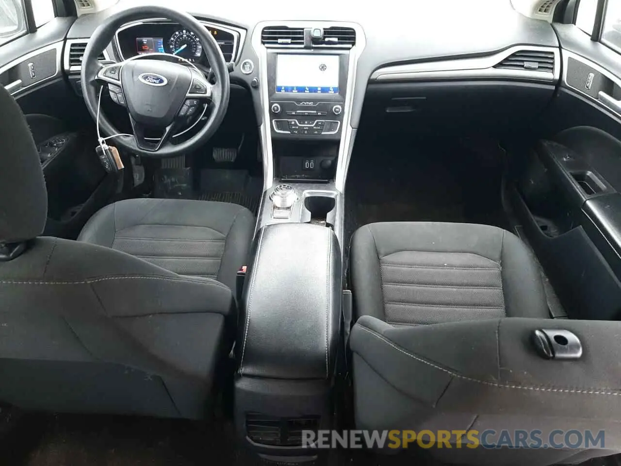 8 Photograph of a damaged car 3FA6P0HD9LR164564 FORD FUSION 2020