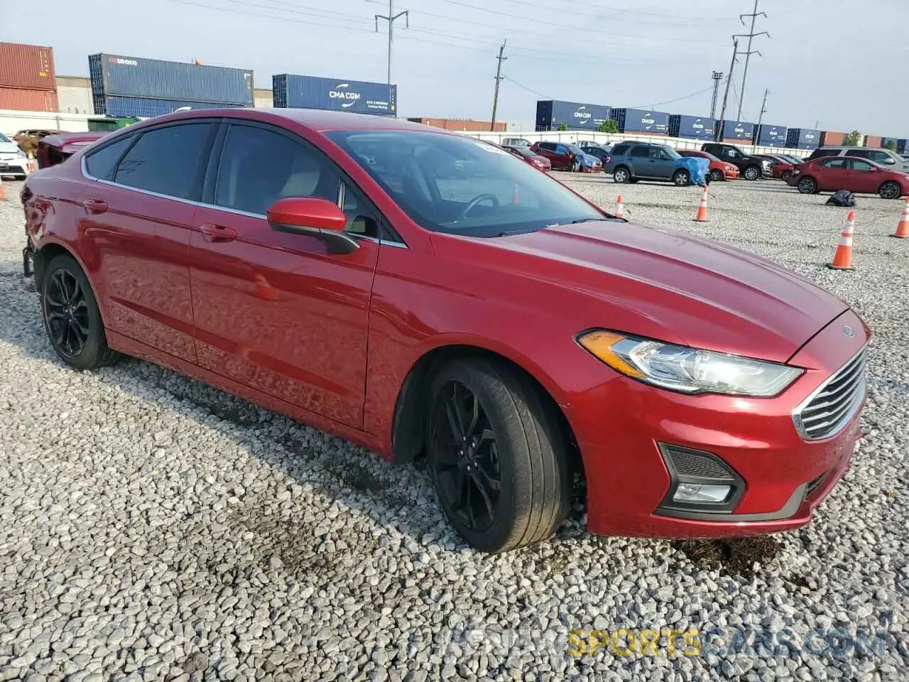 4 Photograph of a damaged car 3FA6P0HD9LR165827 FORD FUSION 2020