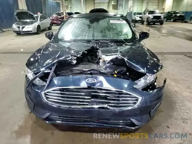 13 Photograph of a damaged car 3FA6P0HD9LR179565 FORD FUSION 2020