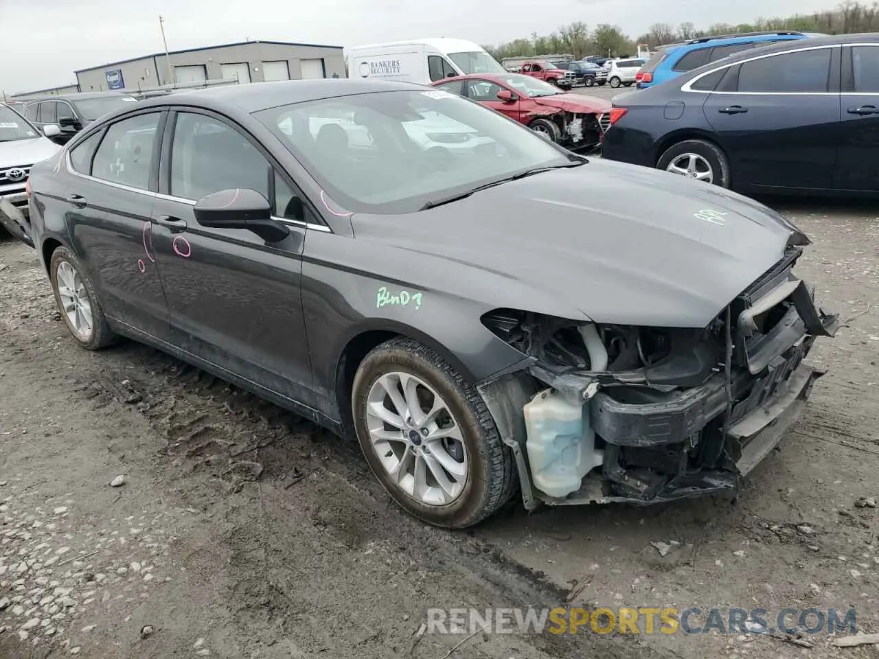 4 Photograph of a damaged car 3FA6P0HD9LR181025 FORD FUSION 2020