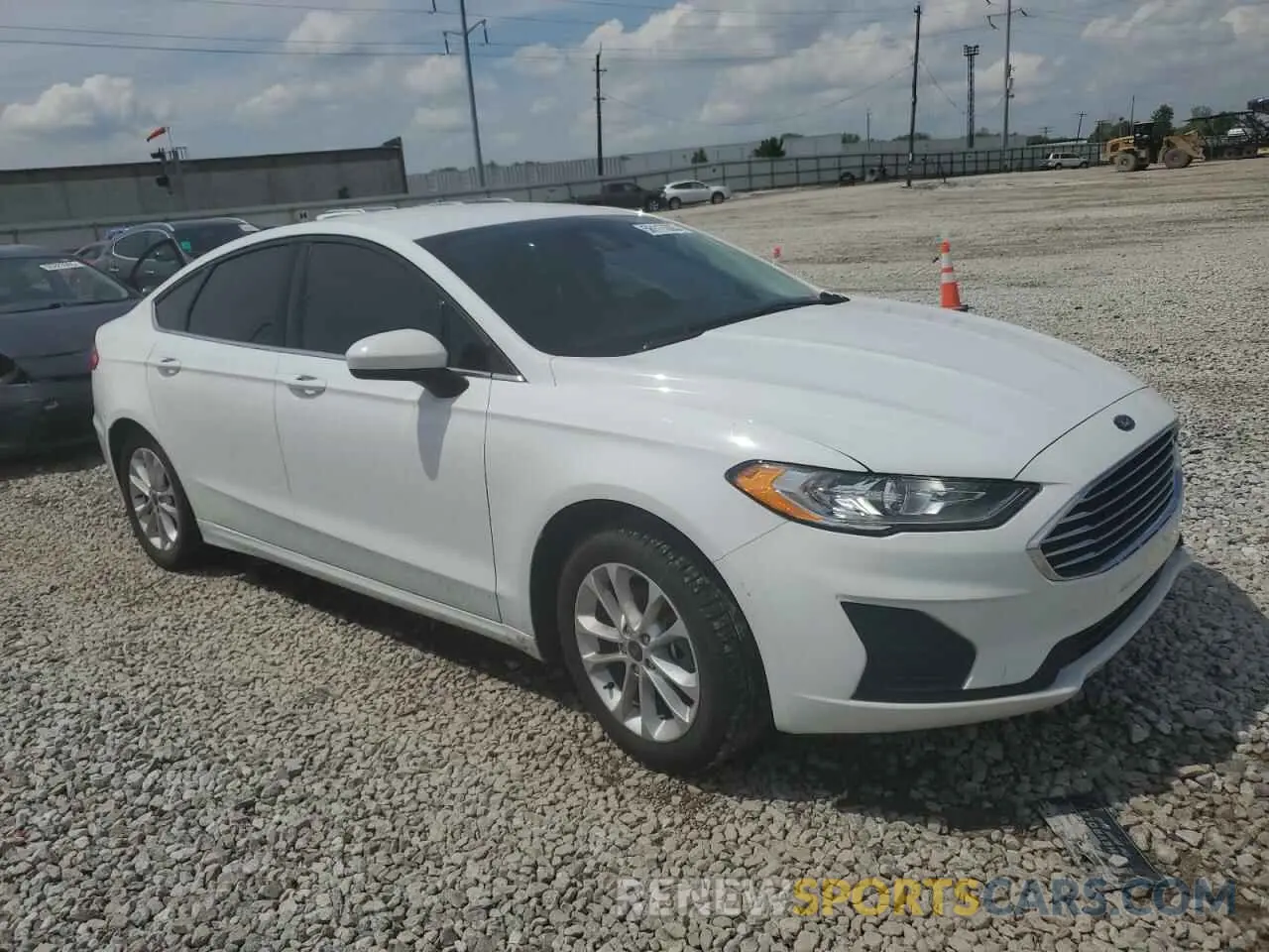 4 Photograph of a damaged car 3FA6P0HD9LR218848 FORD FUSION 2020