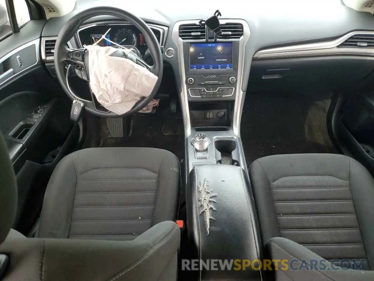 8 Photograph of a damaged car 3FA6P0HD9LR219420 FORD FUSION 2020