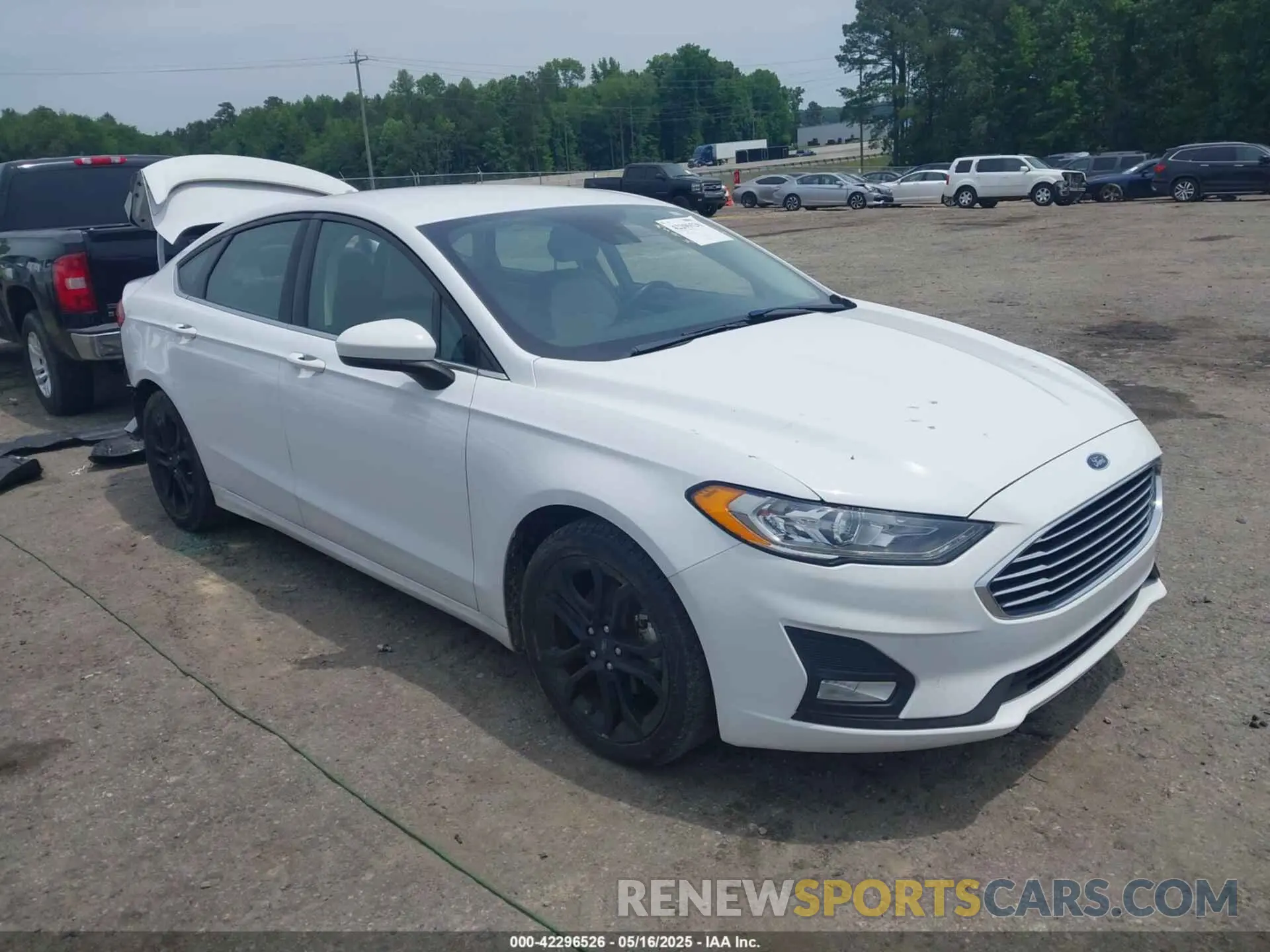 1 Photograph of a damaged car 3FA6P0HD9LR226500 FORD FUSION 2020