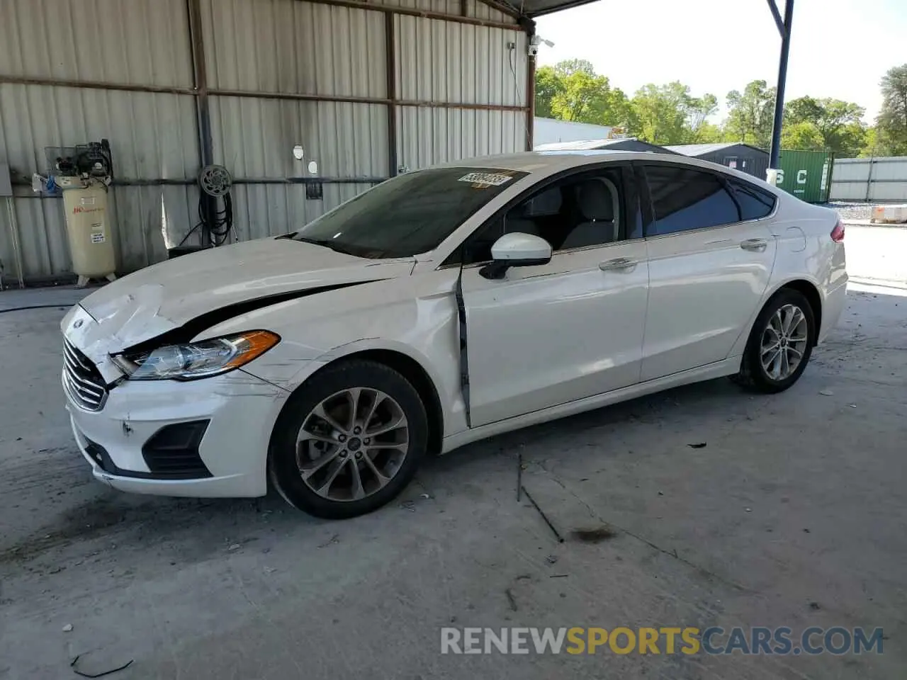 1 Photograph of a damaged car 3FA6P0HD9LR230045 FORD FUSION 2020