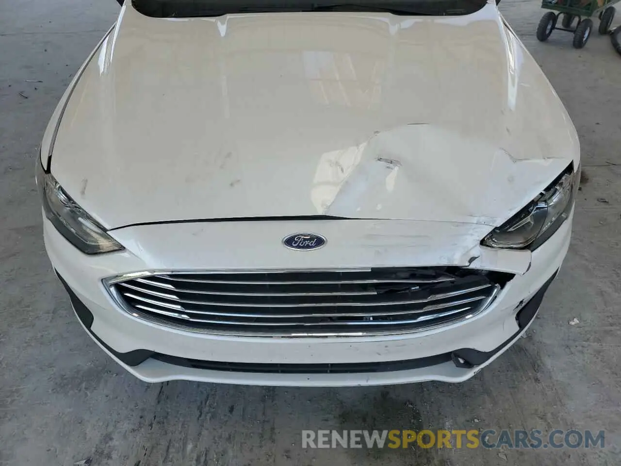 11 Photograph of a damaged car 3FA6P0HD9LR230045 FORD FUSION 2020