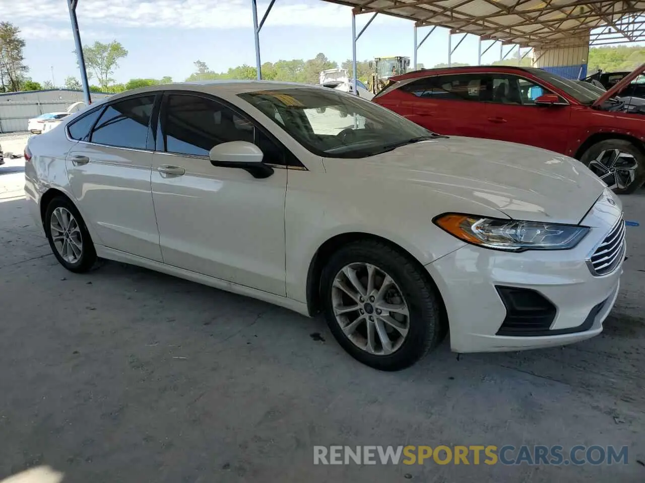 4 Photograph of a damaged car 3FA6P0HD9LR230045 FORD FUSION 2020