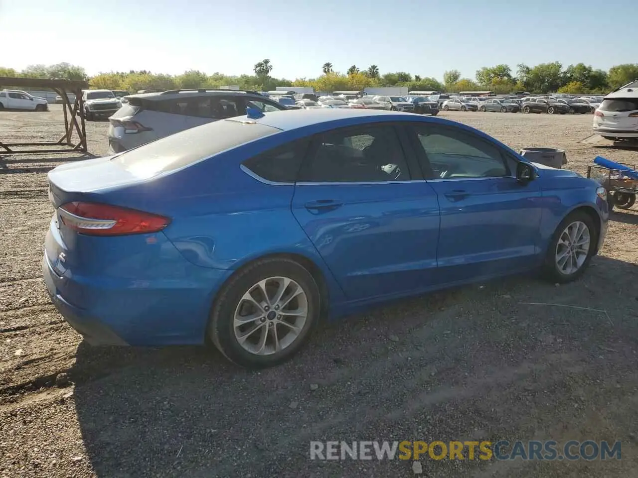 3 Photograph of a damaged car 3FA6P0HD9LR231146 FORD FUSION 2020