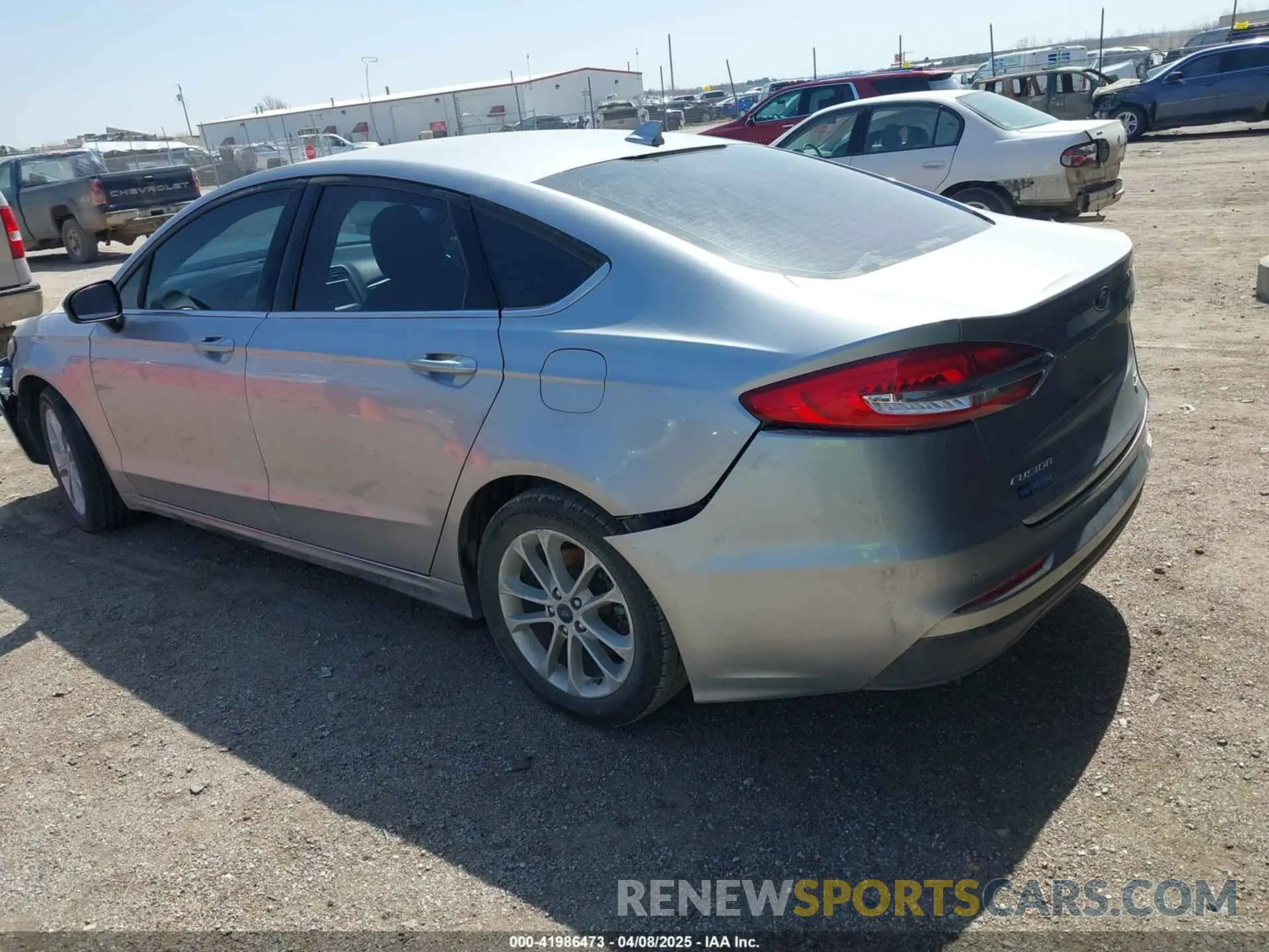 3 Photograph of a damaged car 3FA6P0HD9LR231471 FORD FUSION 2020