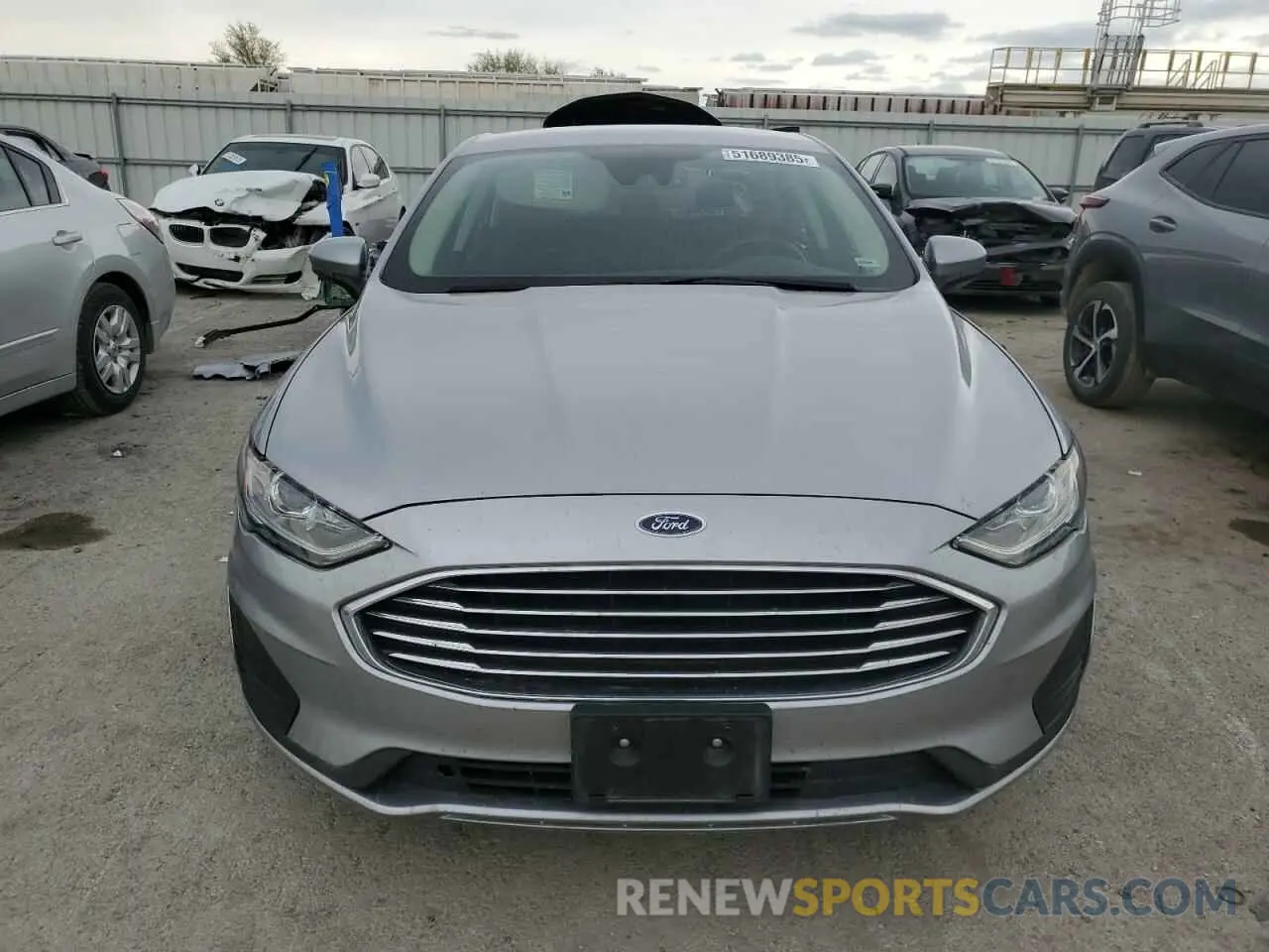 5 Photograph of a damaged car 3FA6P0HD9LR232622 FORD FUSION 2020