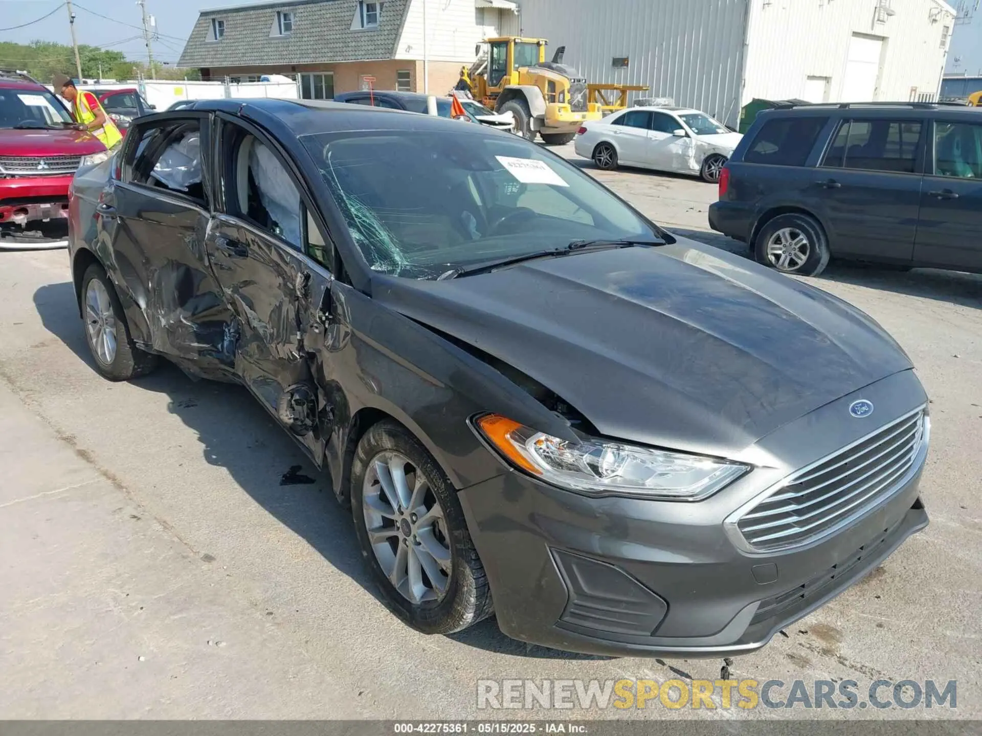 1 Photograph of a damaged car 3FA6P0HDXLR150138 FORD FUSION 2020