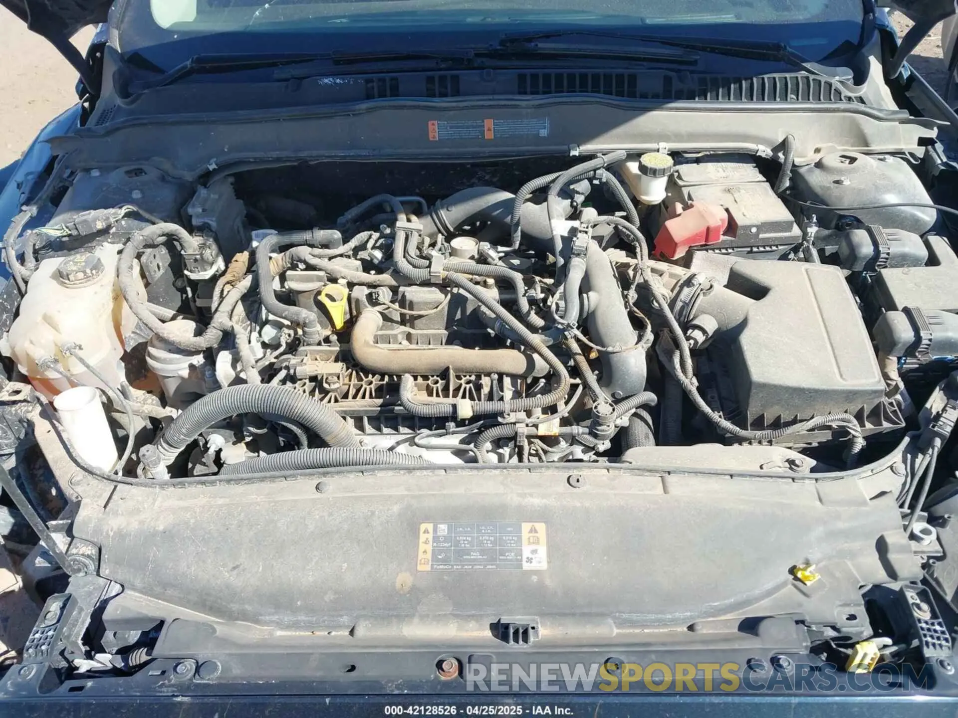 10 Photograph of a damaged car 3FA6P0HDXLR168137 FORD FUSION 2020