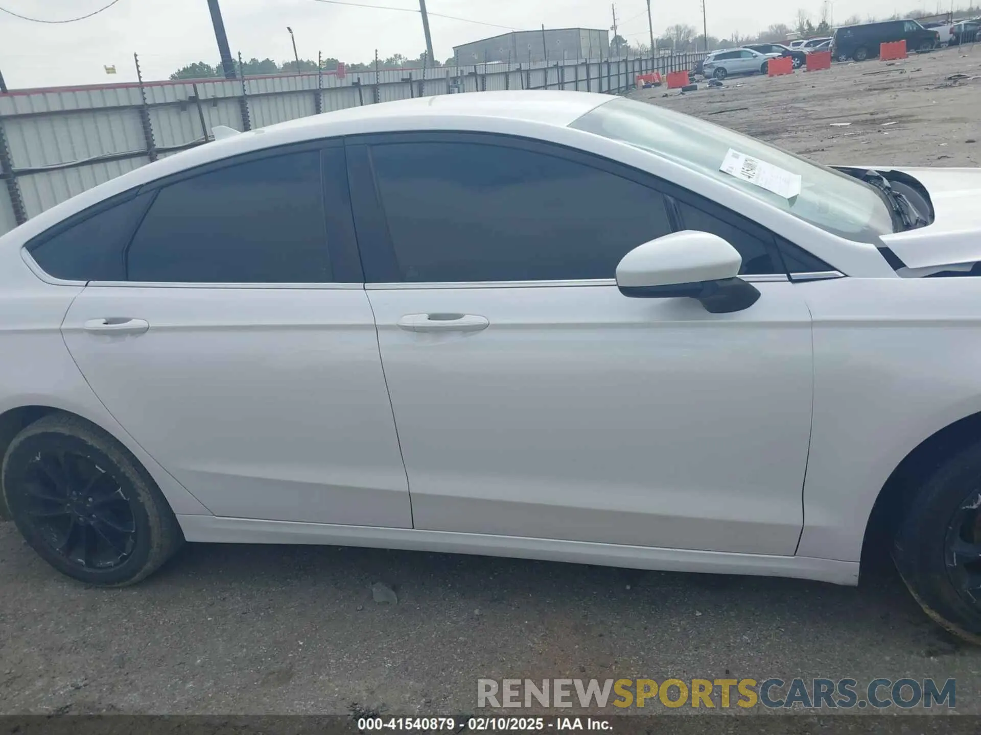 12 Photograph of a damaged car 3FA6P0HDXLR168316 FORD FUSION 2020