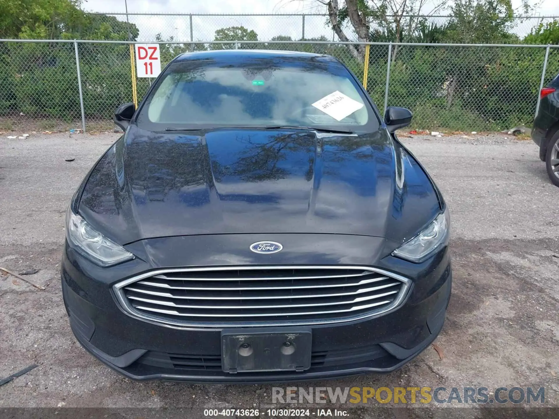 12 Photograph of a damaged car 3FA6P0HDXLR170082 FORD FUSION 2020