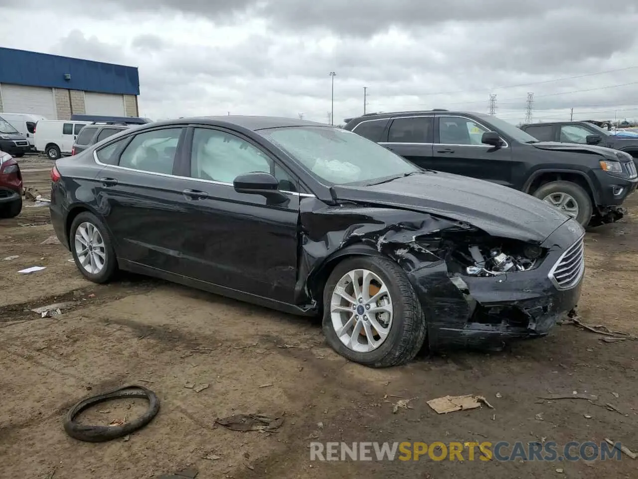 4 Photograph of a damaged car 3FA6P0HDXLR186671 FORD FUSION 2020