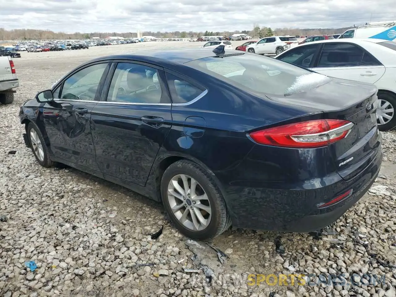2 Photograph of a damaged car 3FA6P0HDXLR226389 FORD FUSION 2020