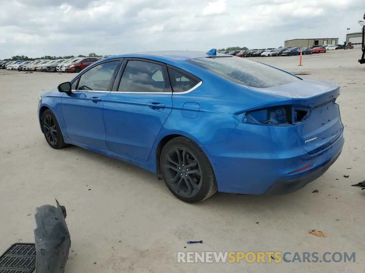 2 Photograph of a damaged car 3FA6P0HDXLR226540 FORD FUSION 2020