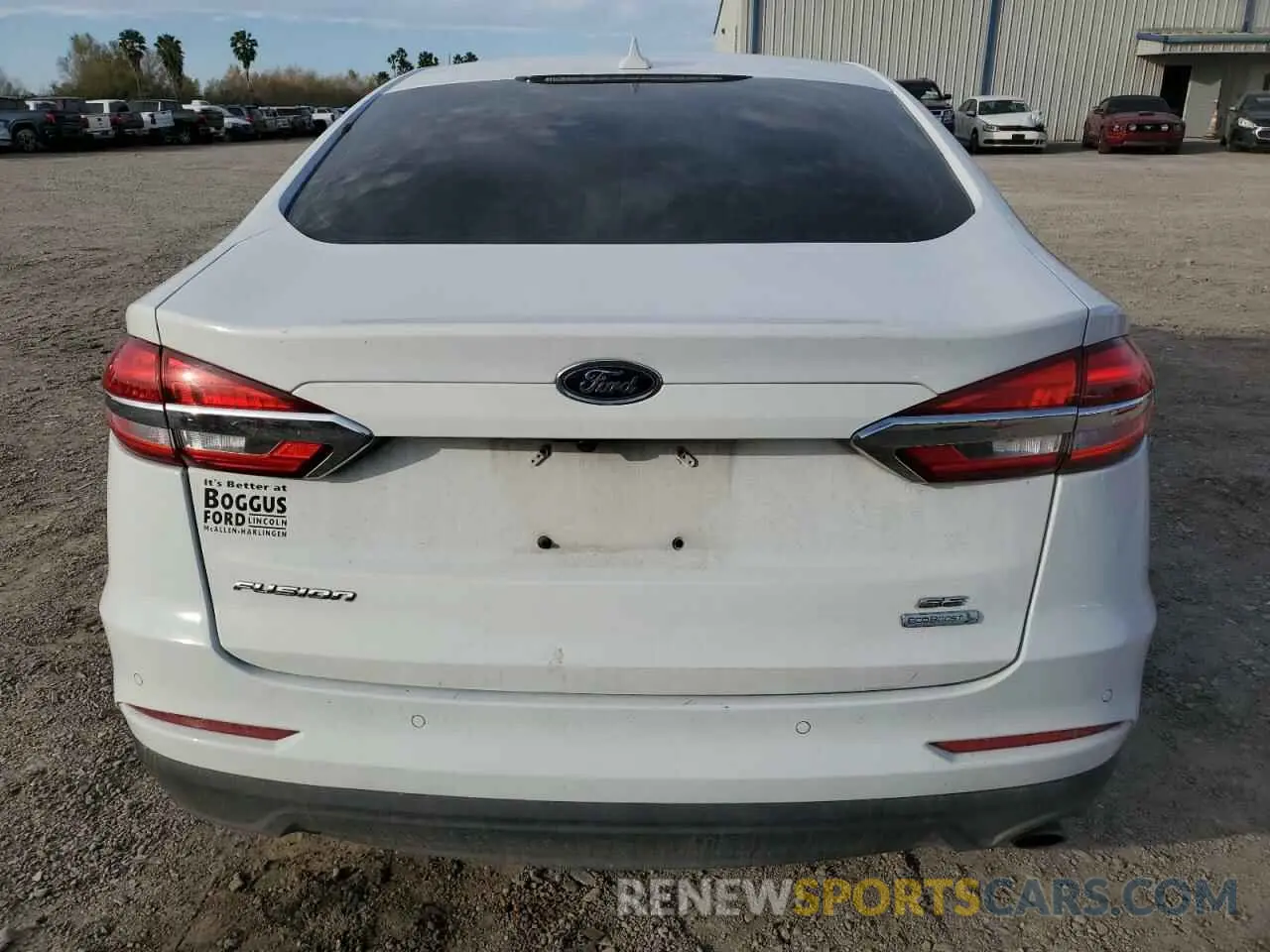 6 Photograph of a damaged car 3FA6P0HDXLR253365 FORD FUSION 2020