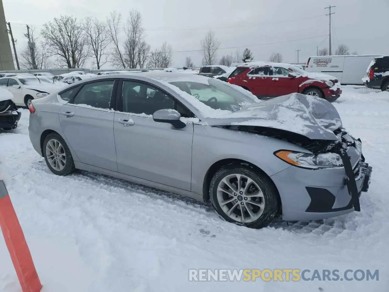 4 Photograph of a damaged car 3FA6P0HDXLR260199 FORD FUSION 2020